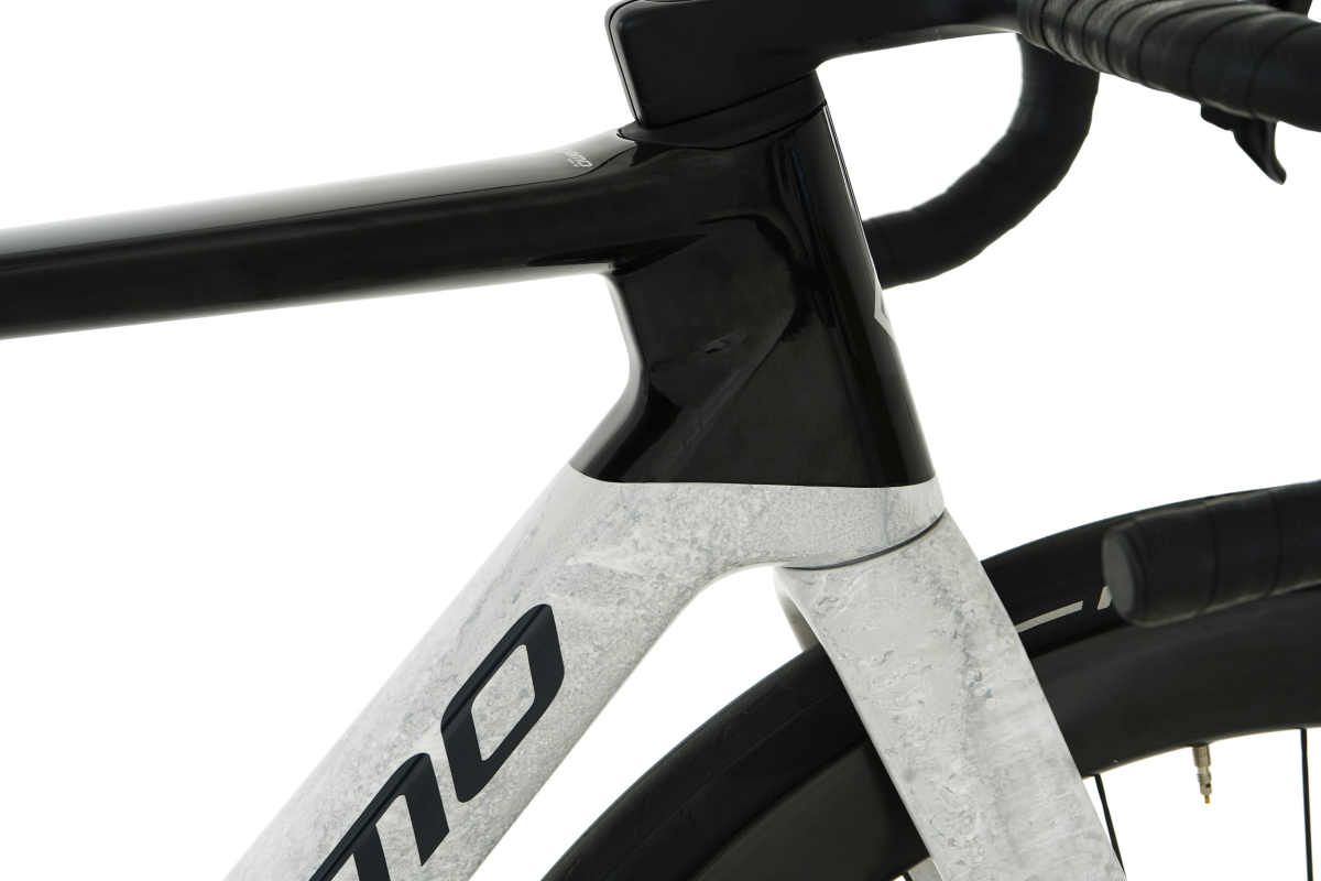 PULSE 00 - WHITE SLR XS (26)