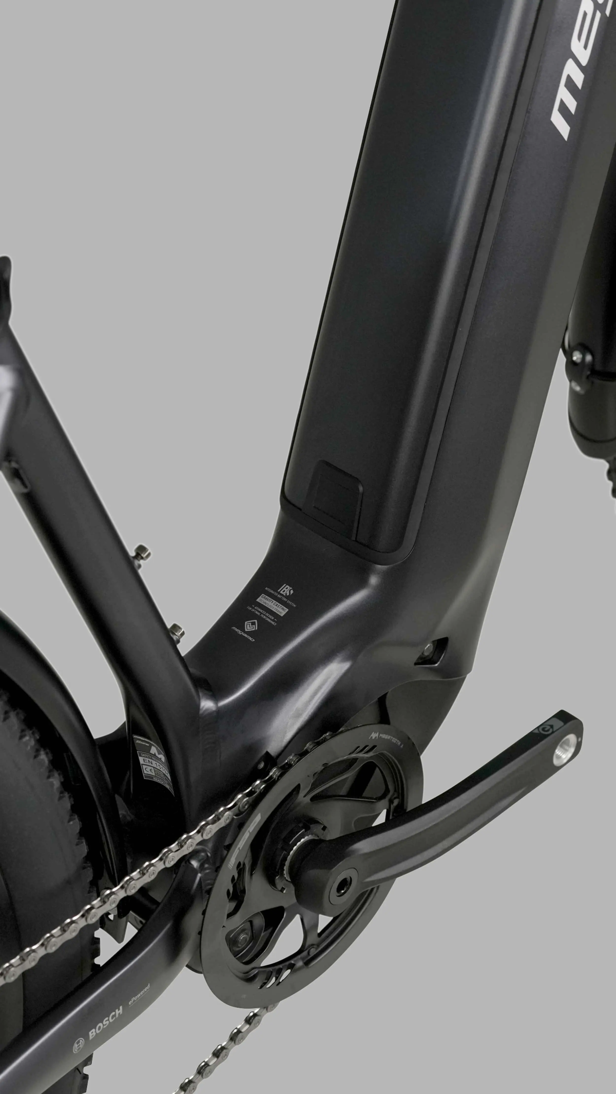 29" REACH LOW 05 EQUIPPED - BLACK S (26)