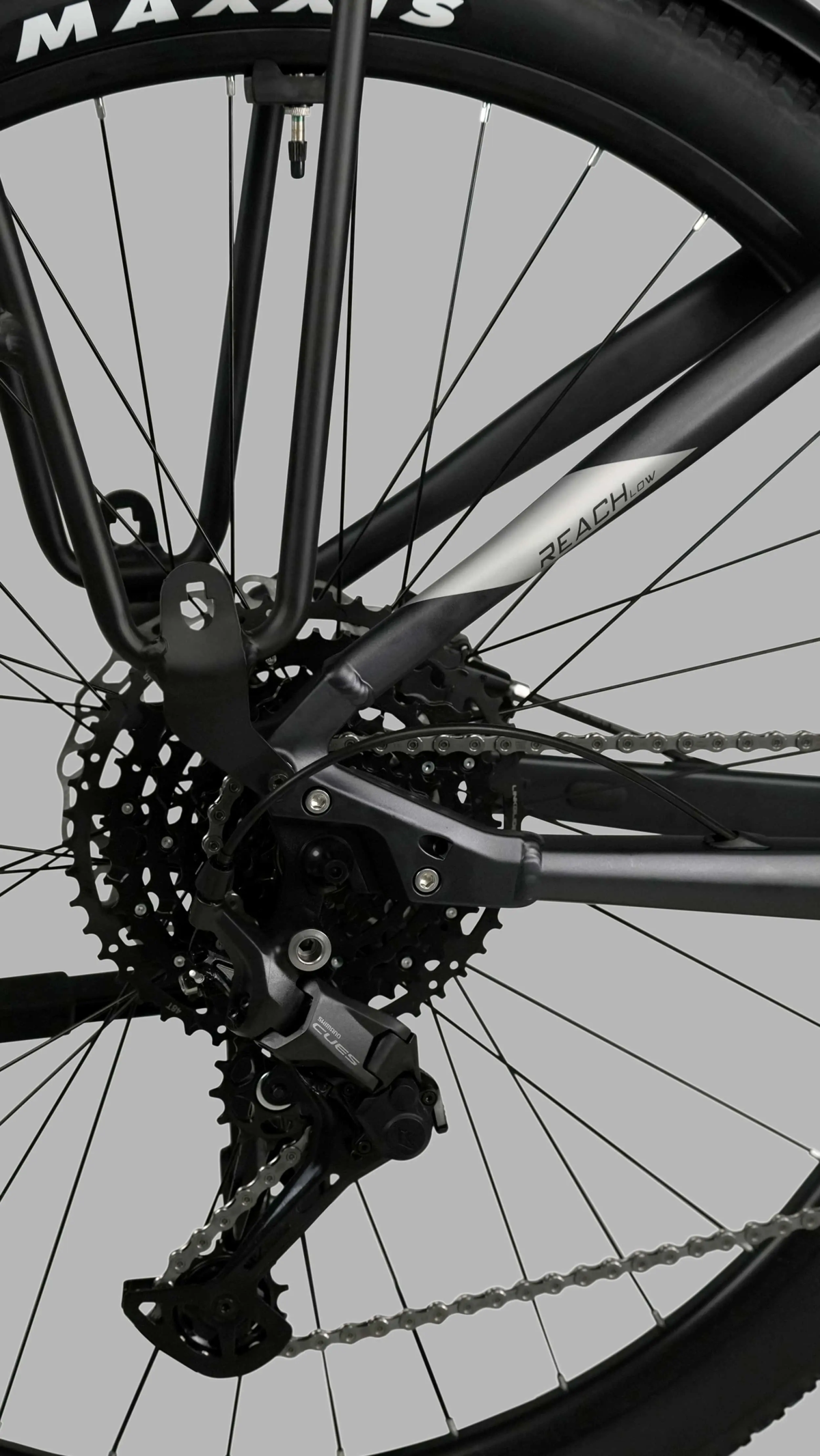 29" REACH LOW 05 EQUIPPED - BLACK S (26)