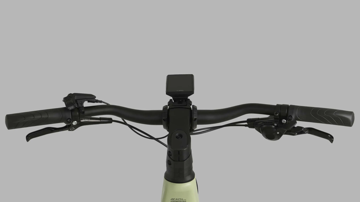 29" REACH LOW 05 EQUIPPED - MINT S (26)