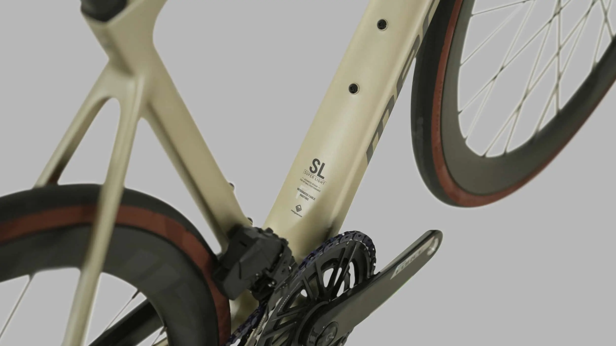 RAISE 04 - SILVER ASH XS (26)