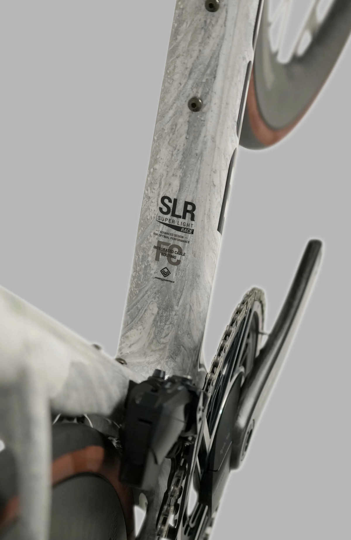 PULSE 00 - WHITE SLR XS (26)